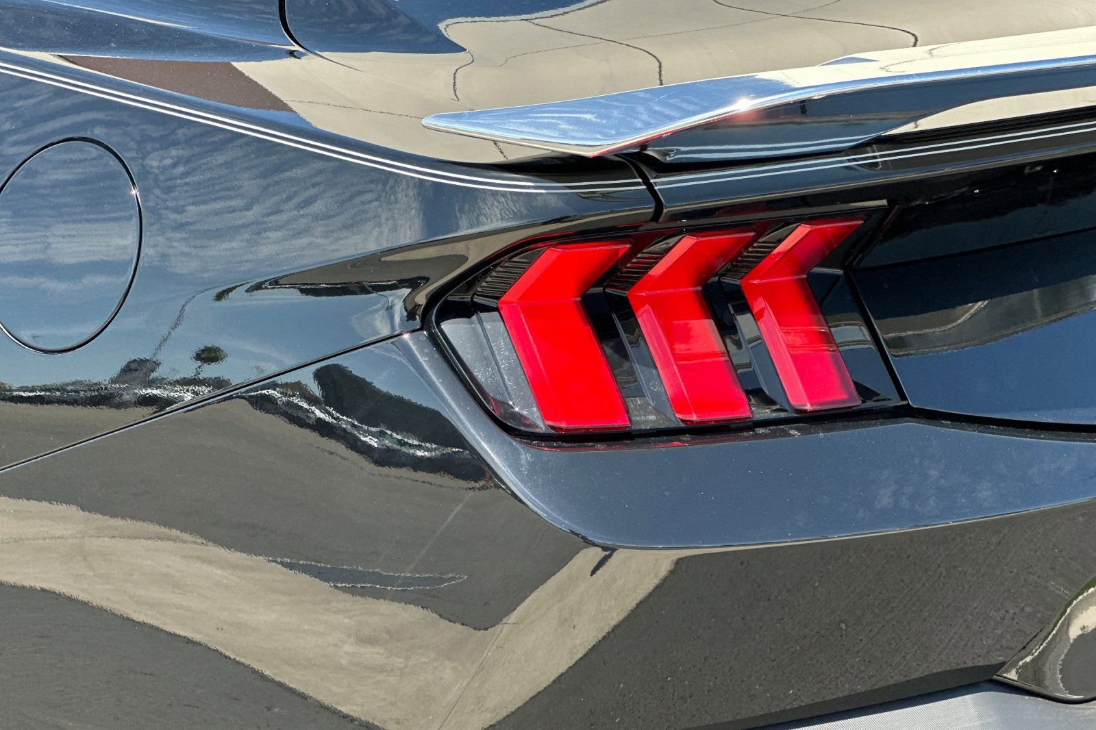 Certified 2024 Ford Mustang Premium RWD image 26
