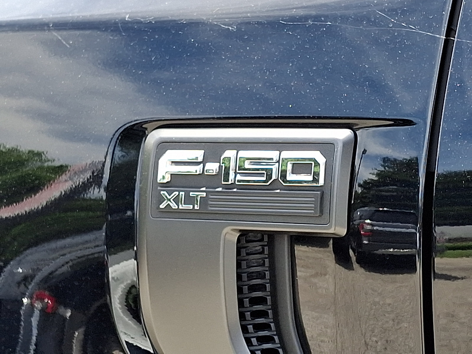 Certified 2022 Ford F150 XLT w/ Equipment Group 302A High AWD/4WD image 29