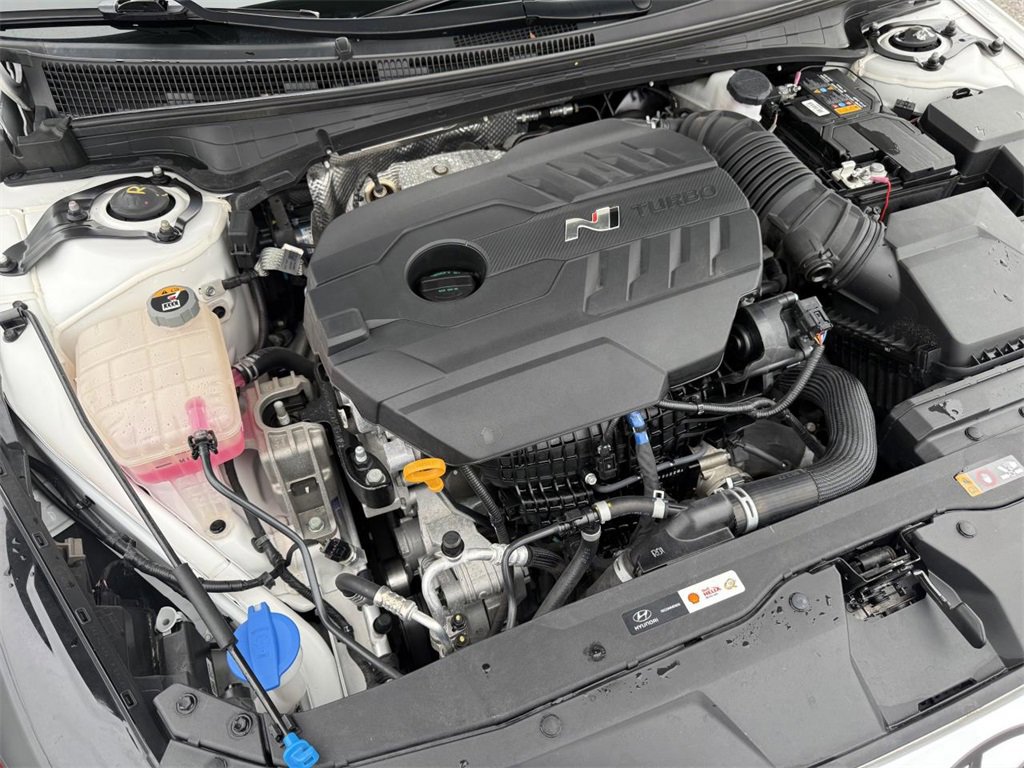 Used 2022 Hyundai Elantra N image 23