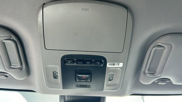 Used 2023 Toyota Camry XSE image 23