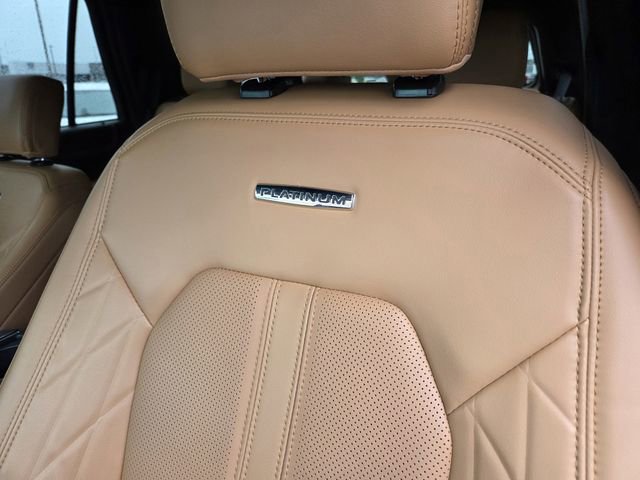 Certified 2024 Ford Expedition Platinum RWD image 16