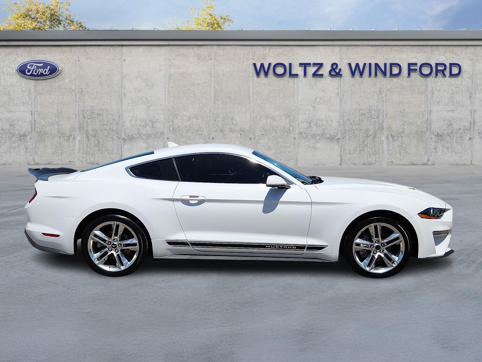 Certified 2021 Ford Mustang Premium w/ Pony Package RWD image 7