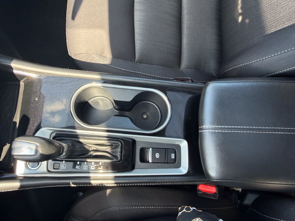 Used 2024 Nissan Altima 2.5 SV w/ SV Premium Package FWD image 28