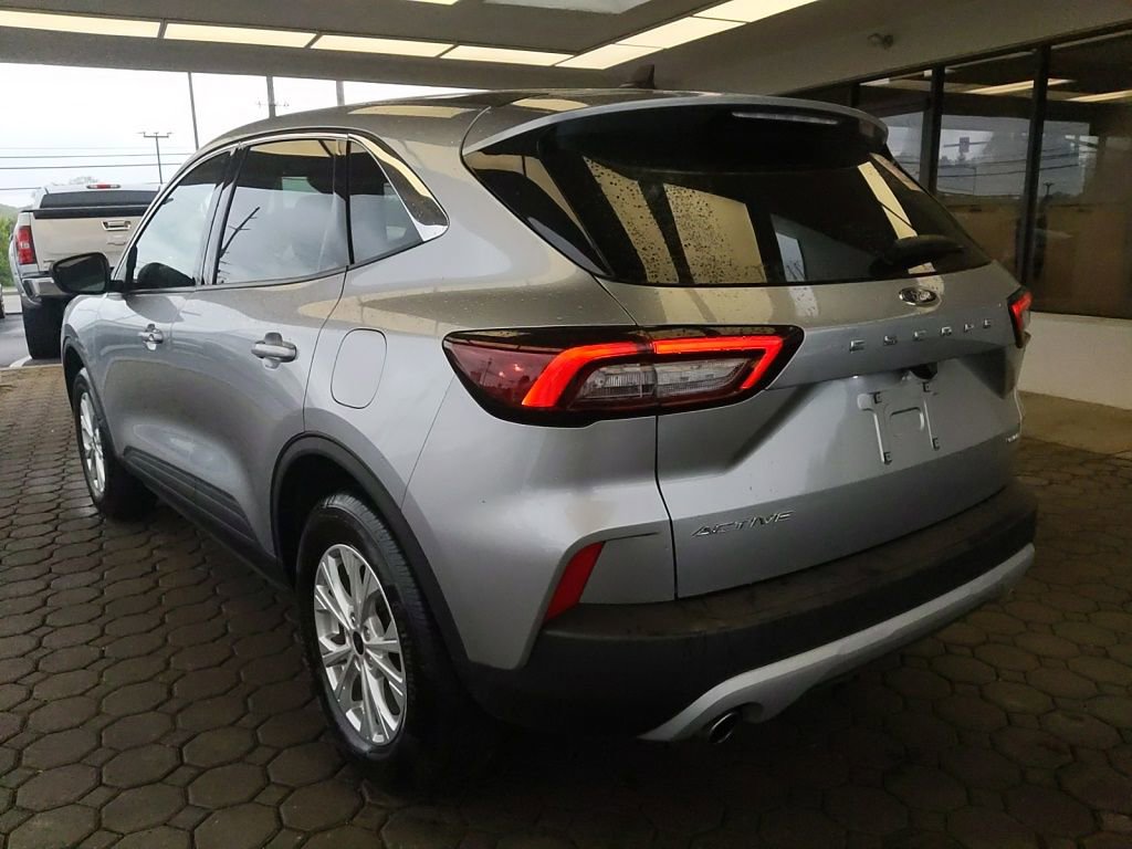 Certified 2024 Ford Escape Active AWD/4WD image 10