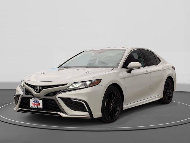 Used 2022 Toyota Camry XSE FWD image 1