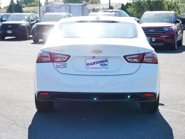 Used 2024 Chevrolet Malibu LT FWD image 4