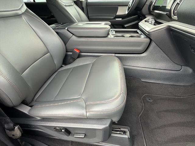 Certified 2025 Ford Expedition Max Active image 10