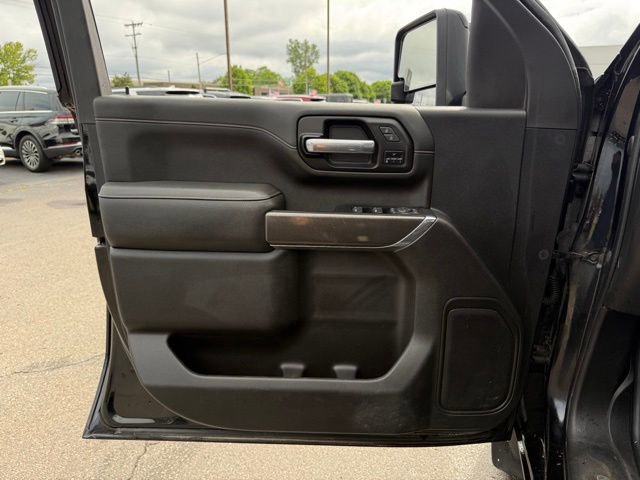 Used 2023 GMC Sierra 2500 AT4 w/ Gooseneck/5TH Wheel Package AWD/4WD image 11