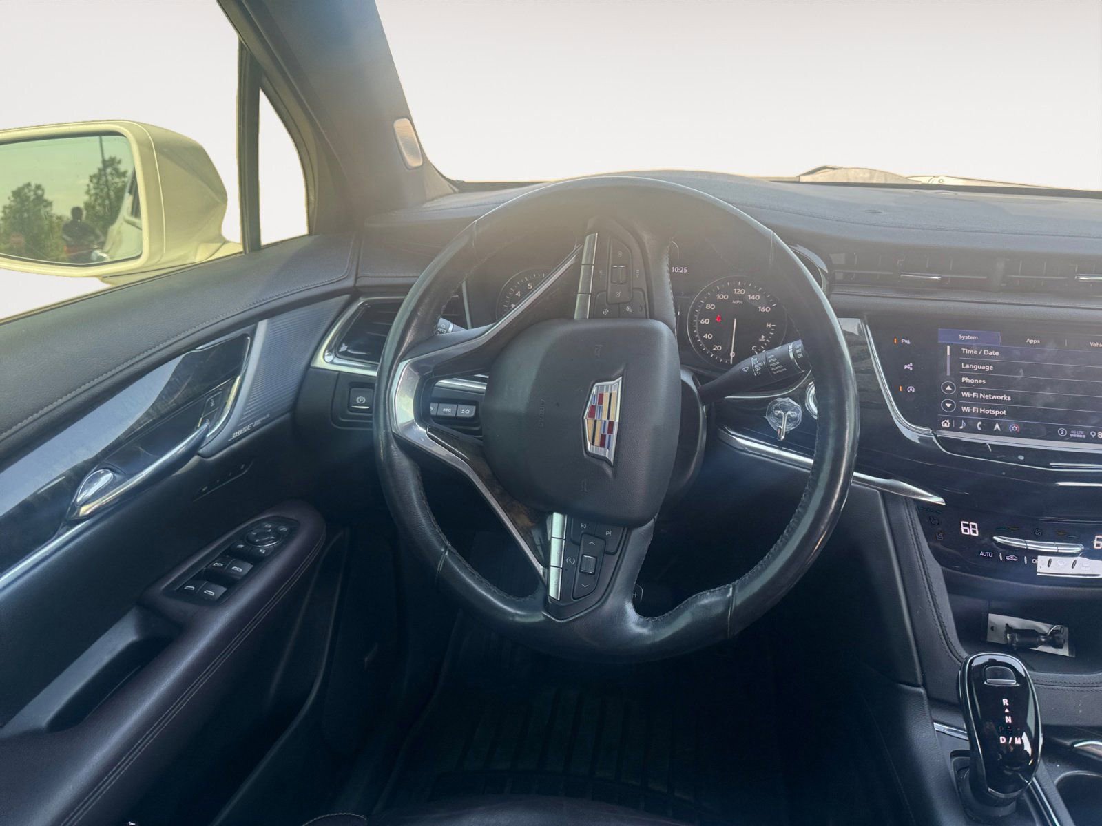 Used 2020 Cadillac XT6 Premium Luxury AWD/4WD image 12