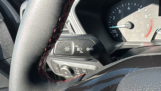 Certified 2022 Ford Escape SEL w/ SEL Stealth AWD Package image 19