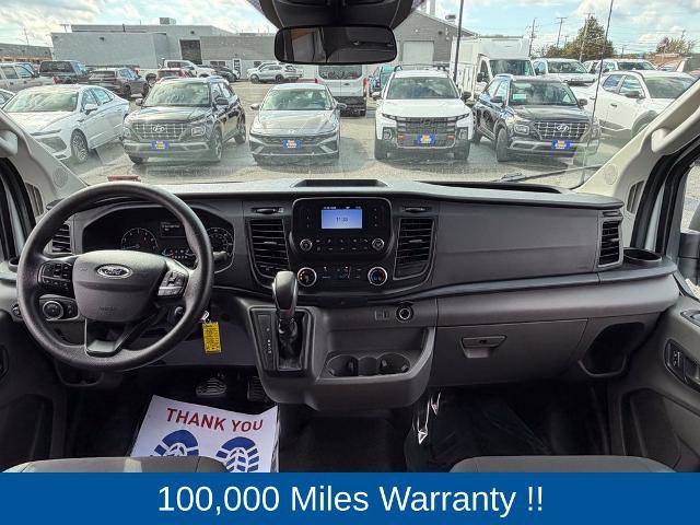 Certified 2025 Ford Transit 250 Low Roof w/ Exterior Upgrade Package RWD image 5