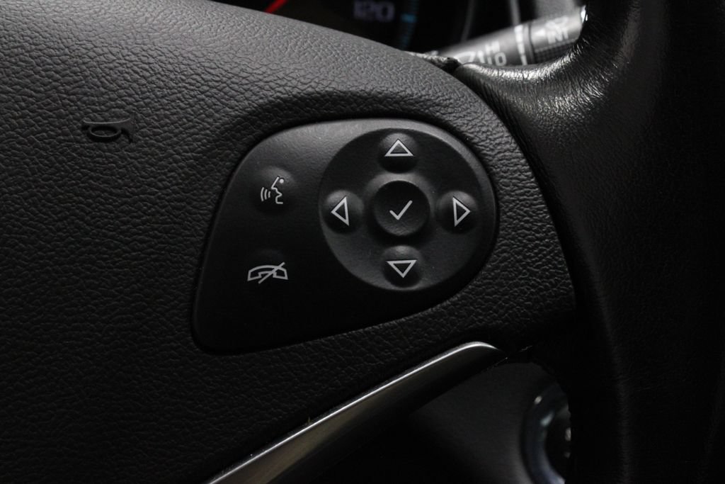Used 2019 Chevrolet Impala LT FWD image 28