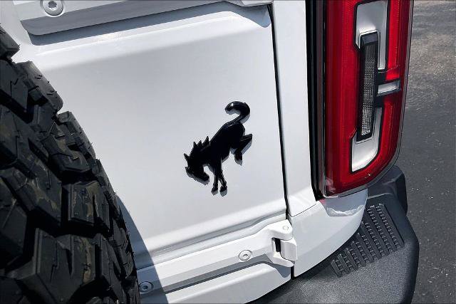 Certified 2024 Ford Bronco Badlands AWD/4WD image 8