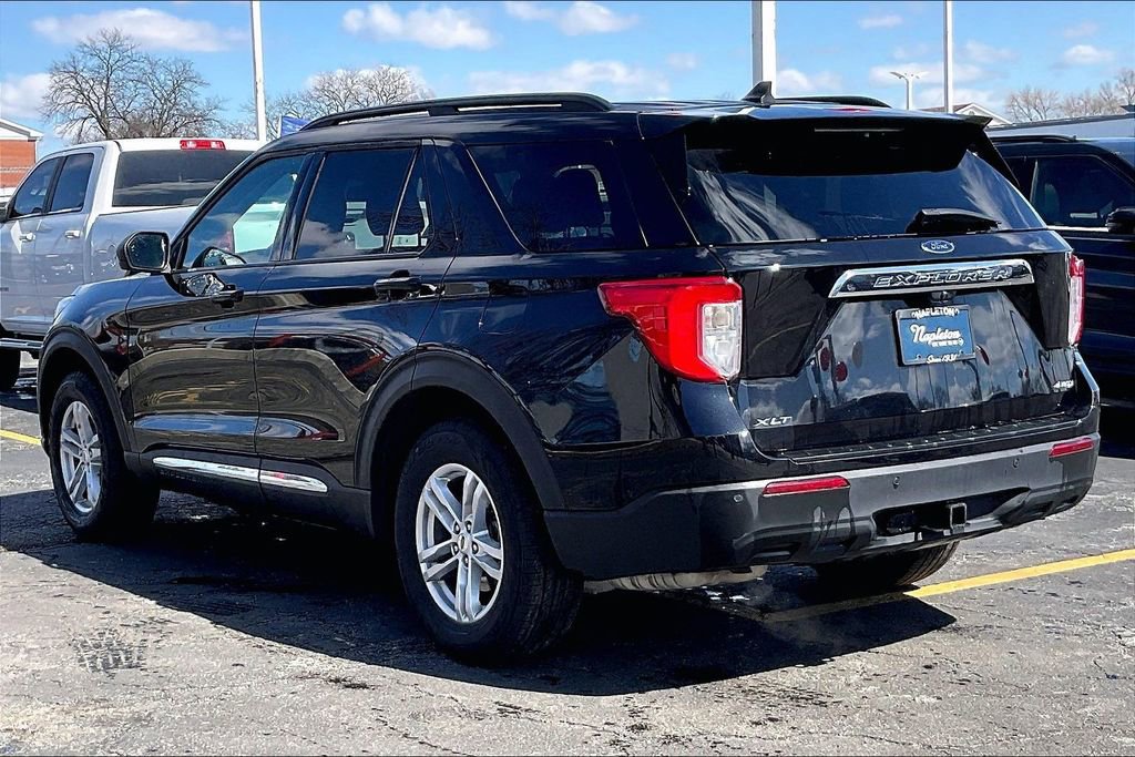 Certified 2022 Ford Explorer XLT w/ Class IV Trailer Tow Package image 9
