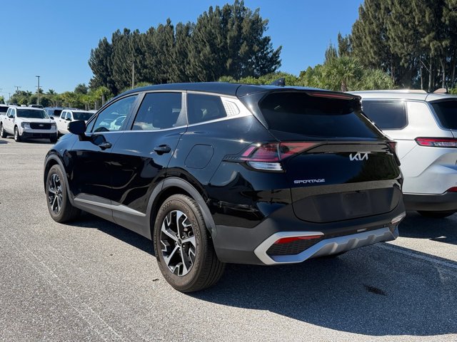 Used 2023 Kia Sportage EX FWD image 7