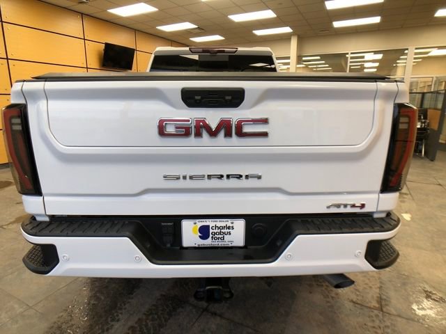 Used 2024 GMC Sierra 2500 AT4 w/ AT4 Premium Plus Package image 6