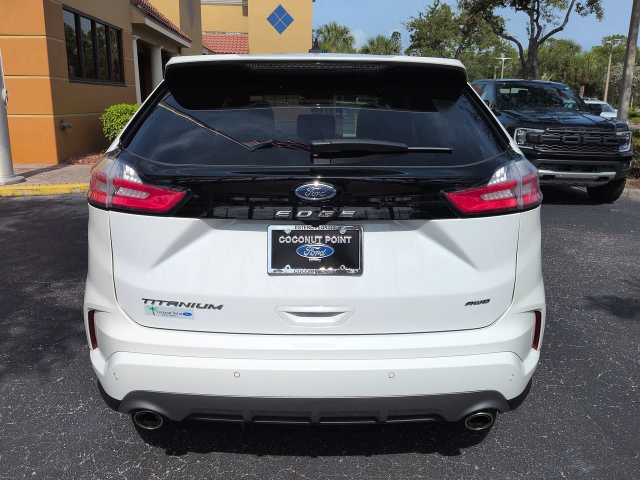 Certified 2024 Ford Edge Titanium w/ Titanium Elite Package AWD/4WD image 5