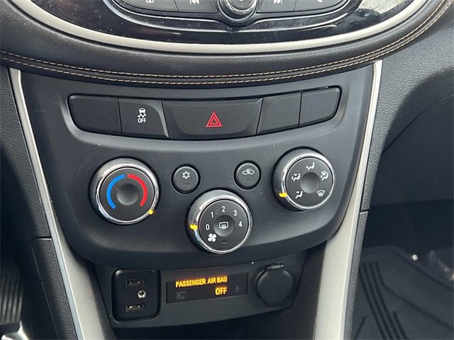 Used 2018 Chevrolet Trax LS image 24