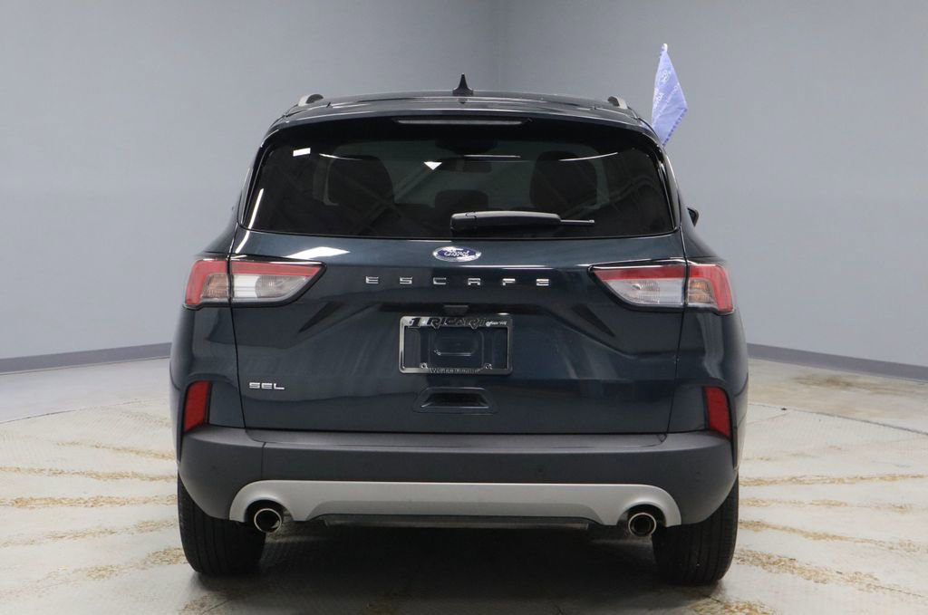 Certified 2022 Ford Escape SEL image 10