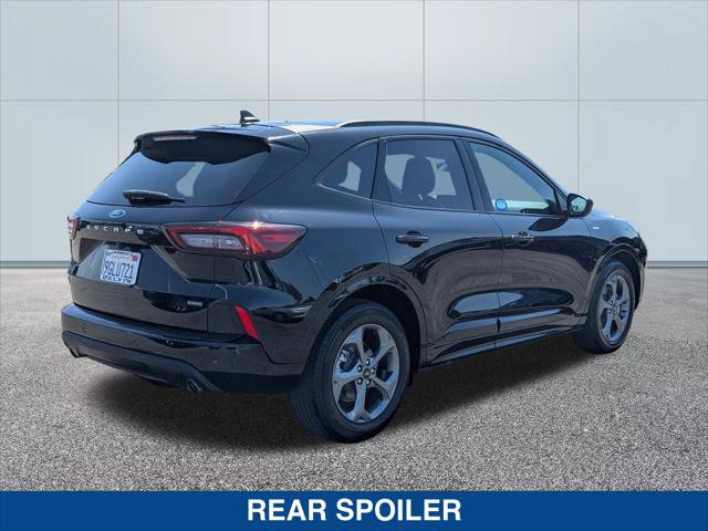 Certified 2023 Ford Escape ST-Line w/ Equipment Group 301A FWD image 5
