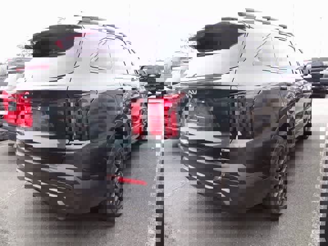 Used 2023 Kia Sorento X-Line EX image 4