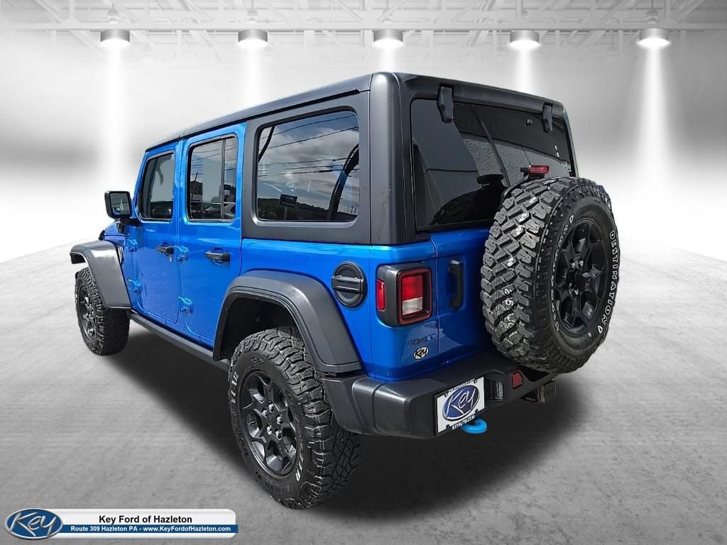 Used 2023 Jeep Wrangler Unlimited w/ Cold Weather Group AWD/4WD image 8