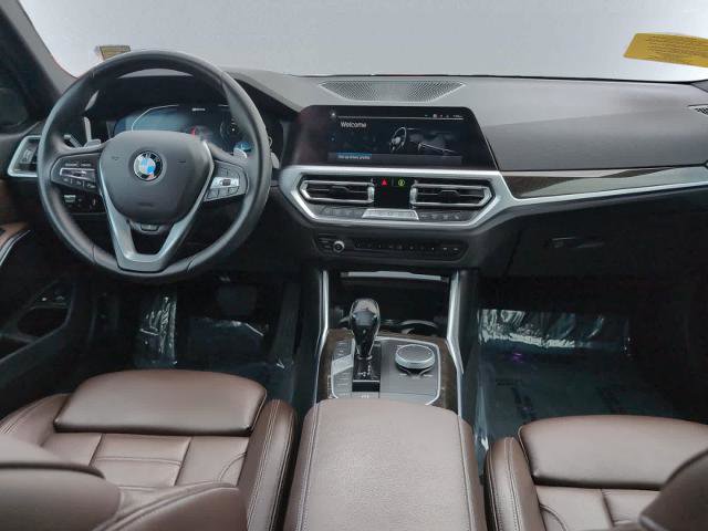 Used 2021 BMW 330e xDrive w/ Premium Package AWD/4WD image 6