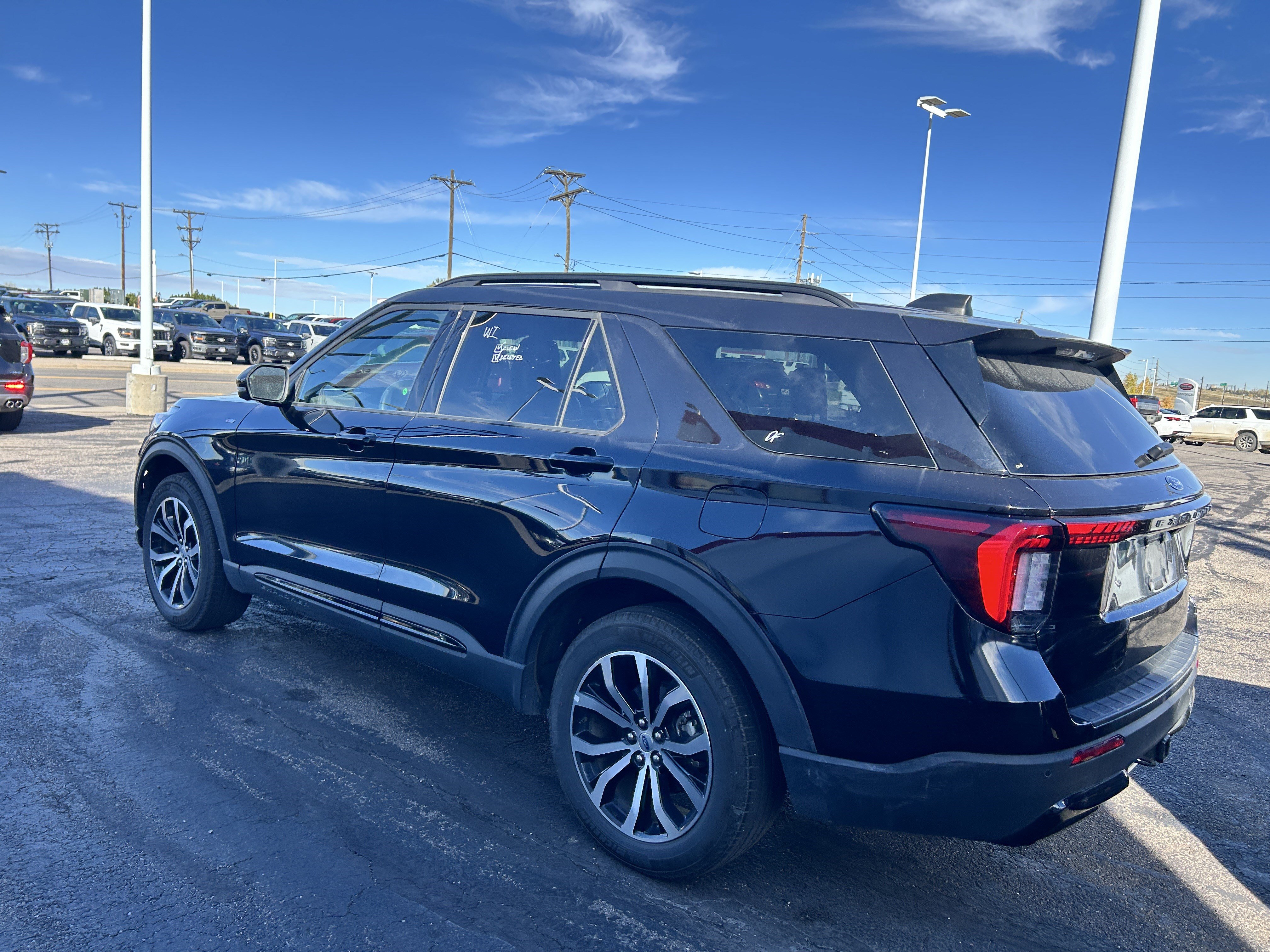 Certified 2026 Ford Explorer ST-Line AWD/4WD image 4