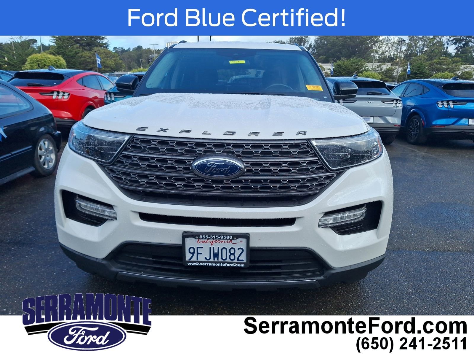 Certified 2022 Ford Explorer XLT w/ Equipment Group 202A RWD image 2