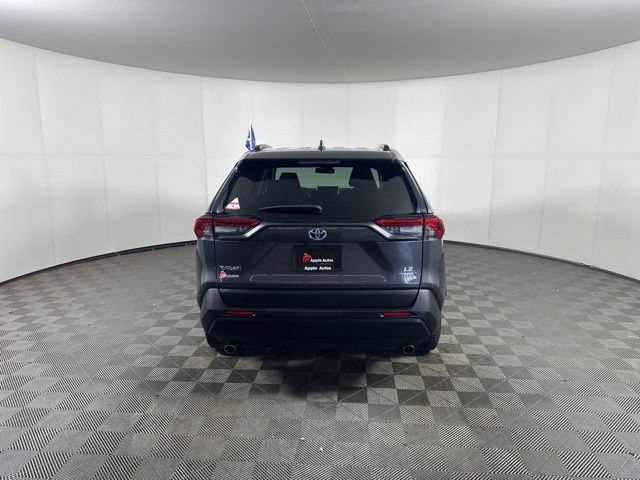Used 2024 Toyota RAV4 LE AWD/4WD image 7