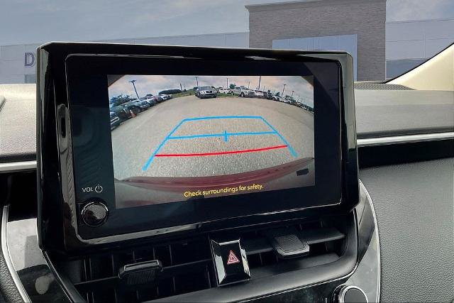 Used 2025 Toyota Corolla LE FWD image 14