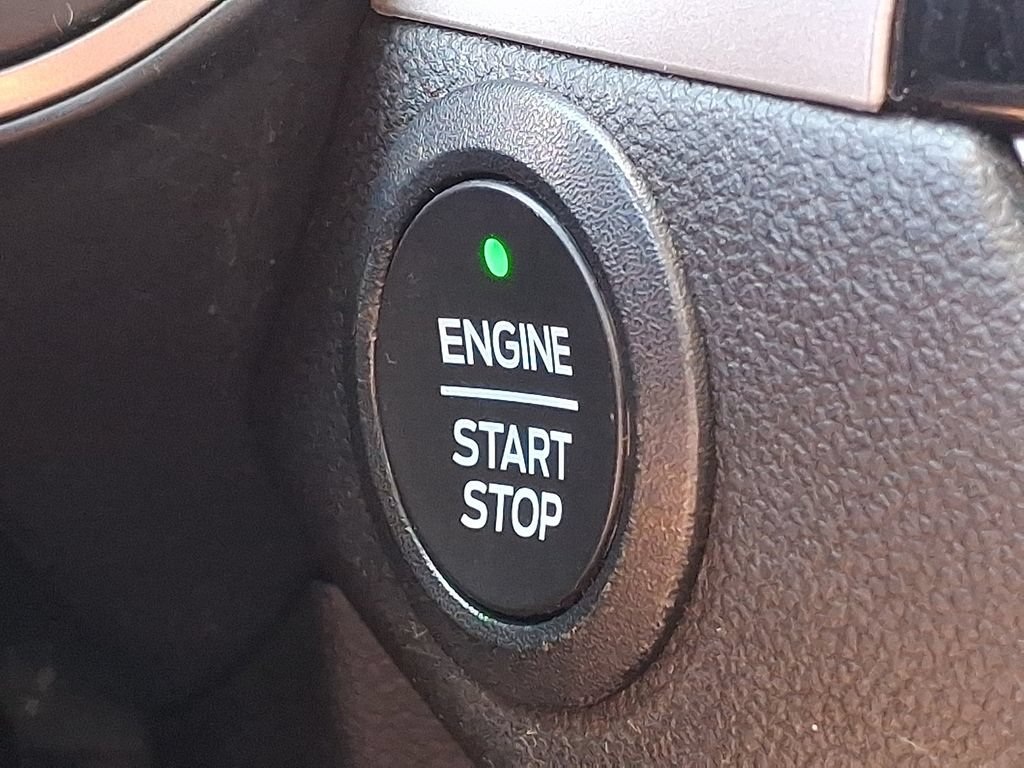 Certified 2022 Ford Escape SEL AWD/4WD image 26