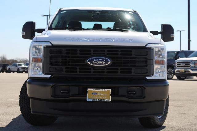 Certified 2023 Ford F250 XL AWD/4WD image 2
