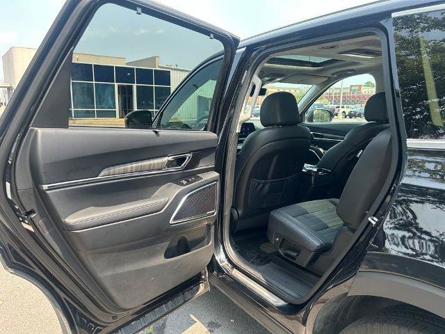 Used 2023 Kia Telluride SX X-Line AWD/4WD image 29