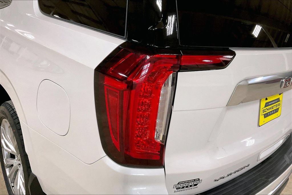Used 2023 GMC Yukon Denali w/ LPO, Floor Liner Package AWD/4WD image 29