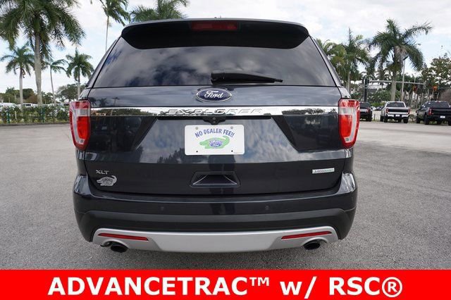 Certified 2017 Ford Explorer XLT image 2