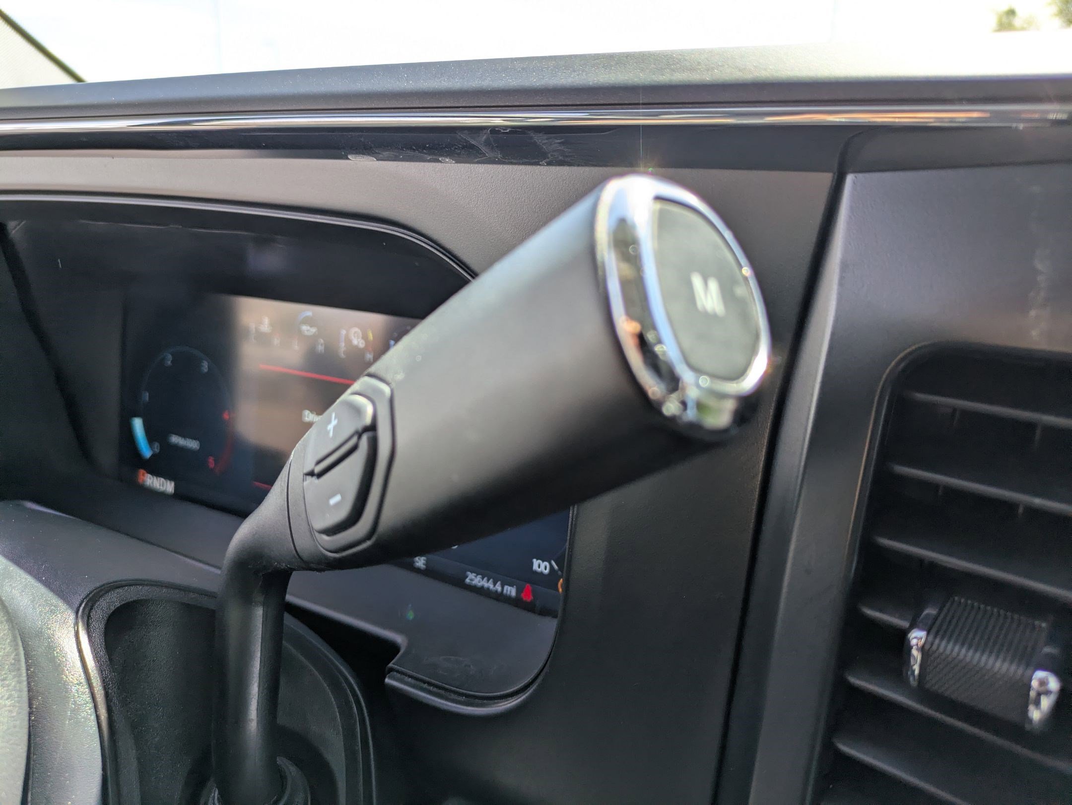 Certified 2025 Ford F250 Lariat AWD/4WD image 28