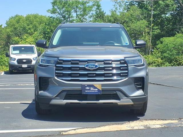 Certified 2025 Ford Explorer Active AWD/4WD image 6