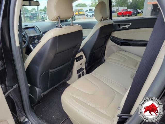 Certified 2019 Ford Edge Titanium w/ Equipment Group 301A FWD image 15
