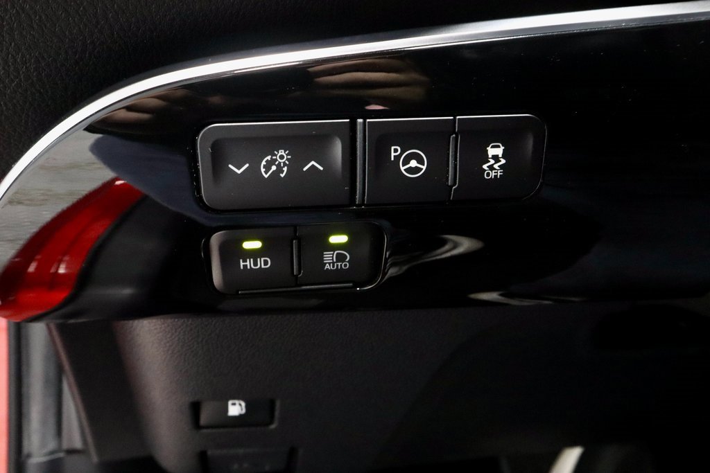 Used 2022 Toyota Prius Limited image 28