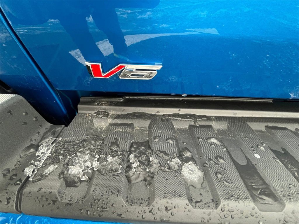 Used 2022 GMC Canyon Elevation w/ Elevation Premium Package image 10