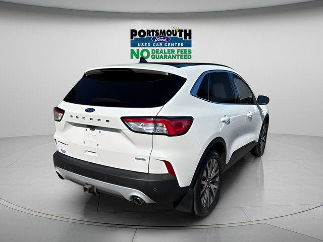 Certified 2020 Ford Escape Titanium w/ Titanium Premium Package 2.0 AWD/4WD image 29