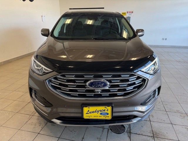 Certified 2019 Ford Edge Titanium w/ Equipment Group 301A image 5
