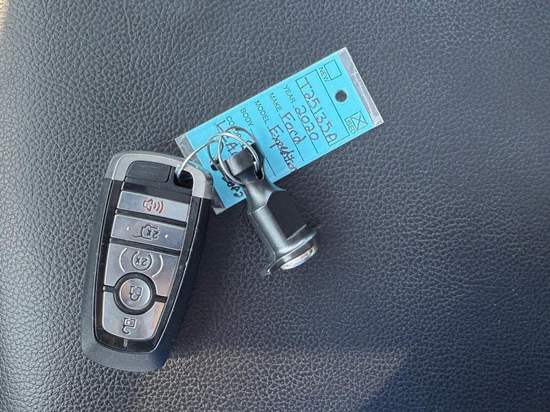 Certified 2020 Ford Expedition Limited w/ Equipment Group 302A image 32