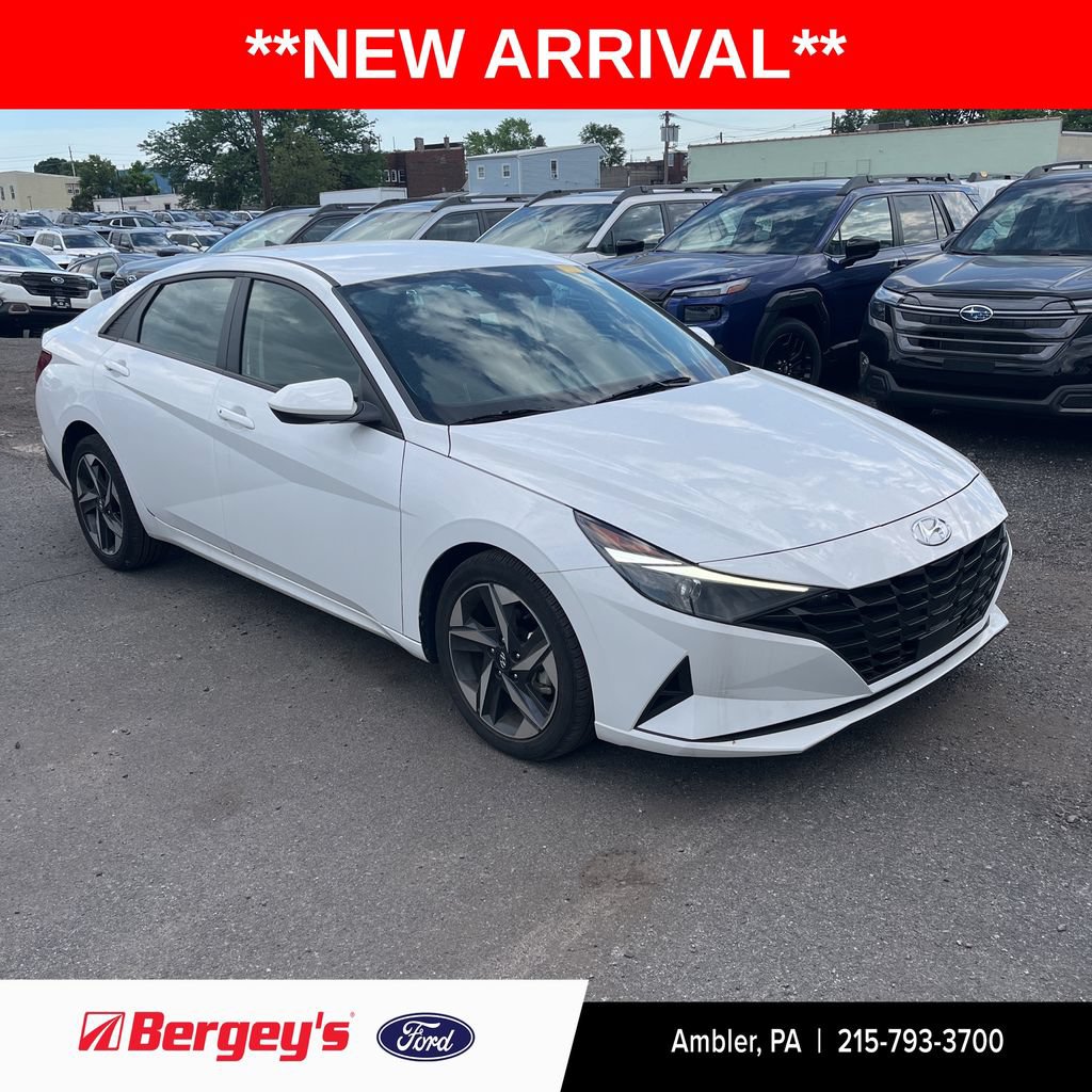 Used 2023 Hyundai Elantra SEL w/ Convenience Package FWD video 1