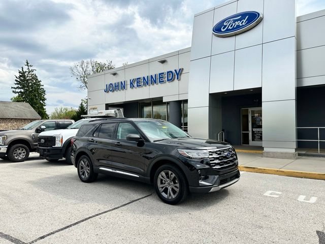 Certified 2025 Ford Explorer Active w/ Active Comfort Package AWD/4WD image 25