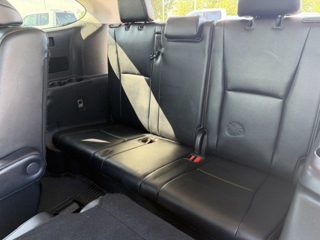 Used 2022 Toyota Highlander Limited AWD/4WD image 32