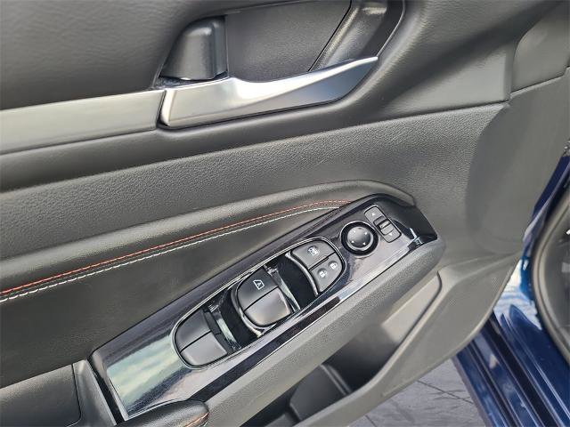 Used 2023 Nissan Altima 2.5 SR w/ SR Premium Package image 14