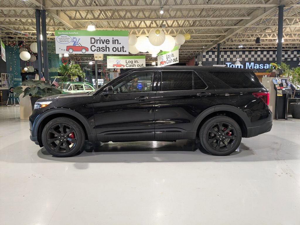 Certified 2022 Ford Explorer ST w/ ST Street Pack AWD/4WD image 9
