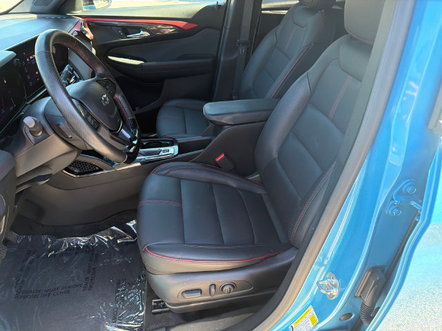 Used 2025 Chevrolet TrailBlazer RS w/ Convenience Package FWD image 11